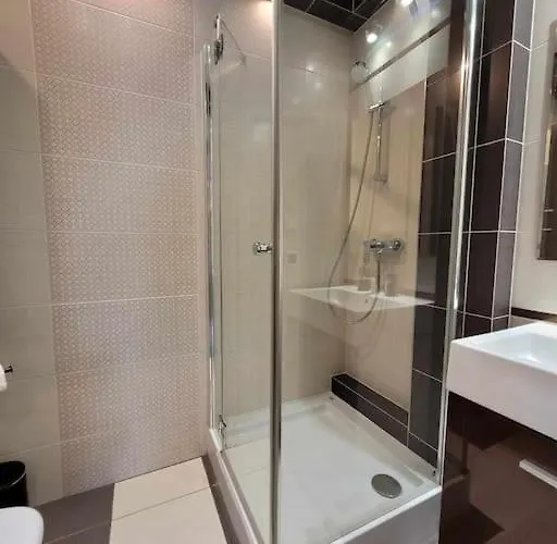 Appartement Dark Chocolate 4 Persons Down Town