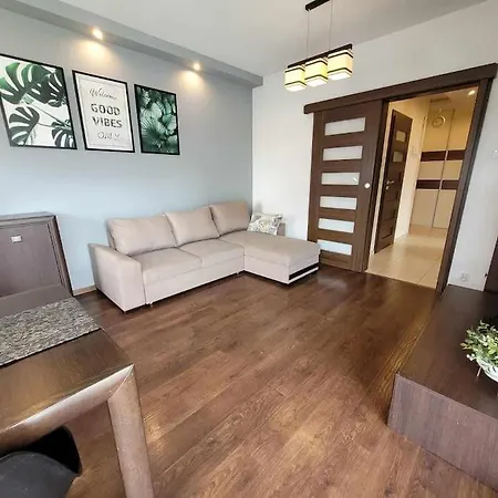 Dark Chocolate 4 Persons Down Town