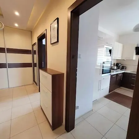 Dark Chocolate 4 Persons Down Town Apartment Krakow