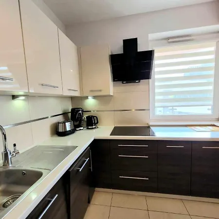 Dark Chocolate 4 Persons Down Town Krakkó