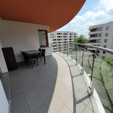 Dark Chocolate 4 Persons Down Town Apartment Krakow