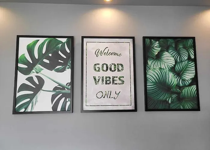 Dark Chocolate 4 Persons Down Town Krakow